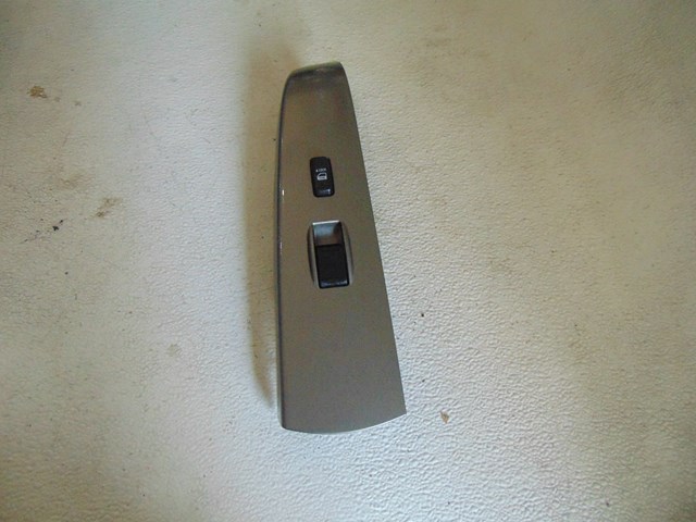 2007 Toyota Prius Front RH Passenger Door Switch 74231-47090