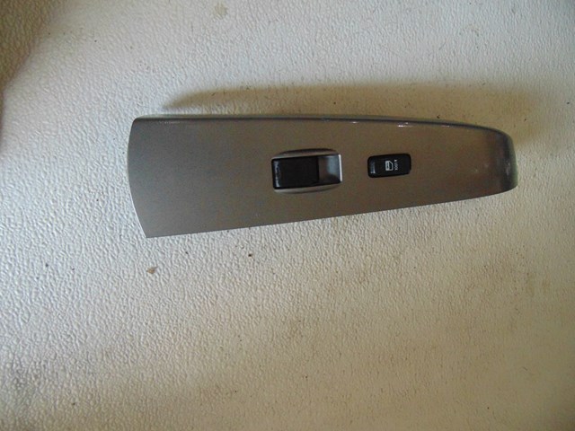2007 Toyota Prius Front RH Passenger Door Switch 74231-47090
