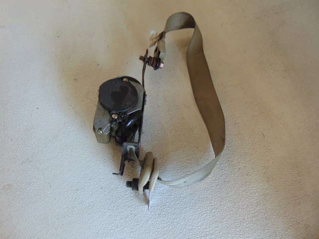 2003 Infiniti M45 Front LH Driver Seat Belt