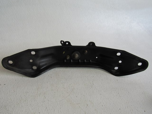 2005 Subaru Legacy GT Rear Automatic Transmission Bracket