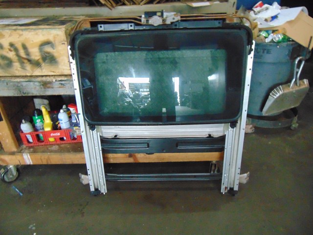 2003 Infiniti M45 Sun Roof Sunroof Moon Roof Assembly