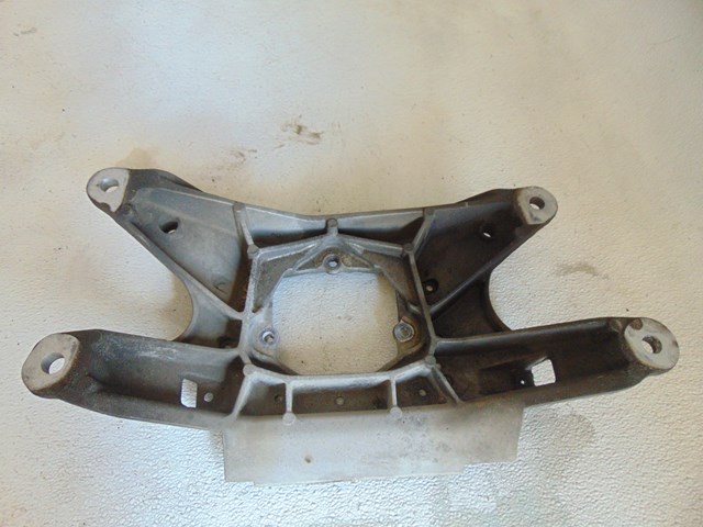 2010 Audi S4 Transmission Mount Bracket Crossmember 8K0 399 263 K