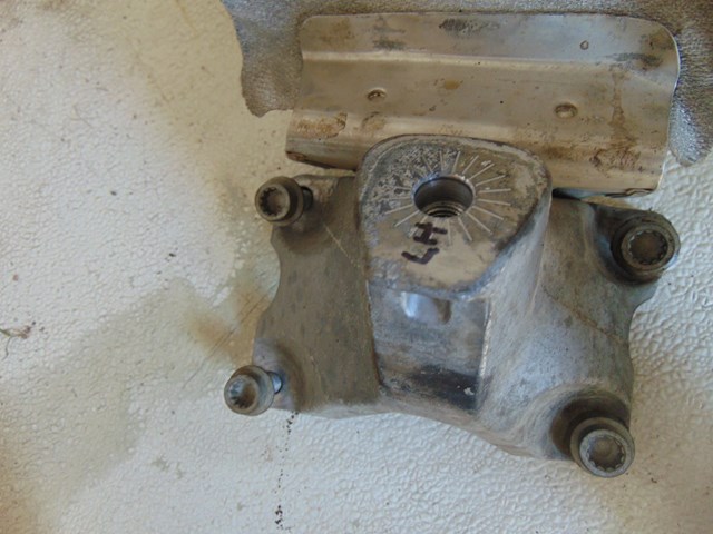 2010 Audi S4 LH Driver Engine Mount 8K0199307BG