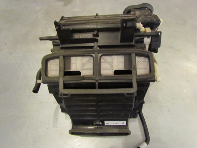 2003 Infiniti G35 Heater Core Assy 27110 AM610