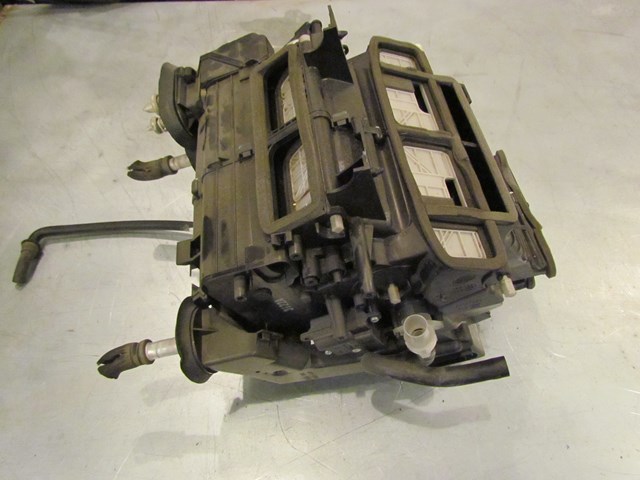 2003 Infiniti G35 Heater Core Assy 27110 AM610