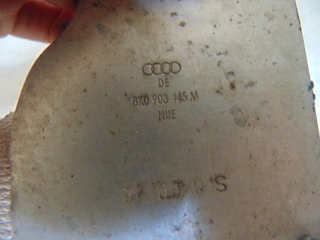 2010 Audi S4 Front RH Axle Dust Shield 8K0903445M