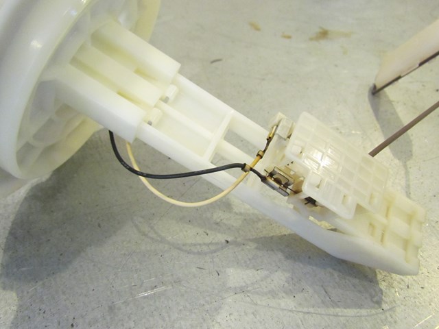 2003 Infiniti G35 Fuel Level Sending Unit