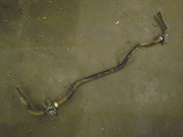2003 Infiniti G35 Coupe Rear Sway Bar