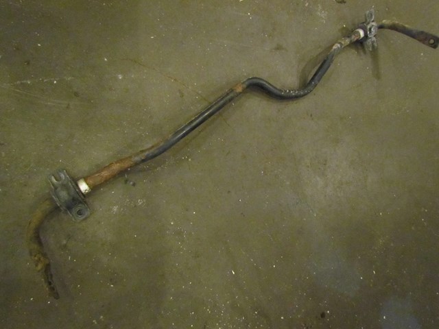 2003 Infiniti G35 Coupe Rear Sway Bar