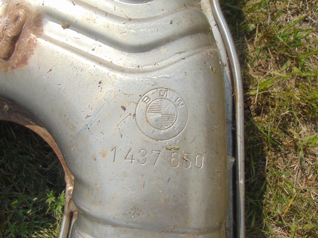 2000 BMW 528i Muffler with Resonator 1 437 650 & 1 714 762