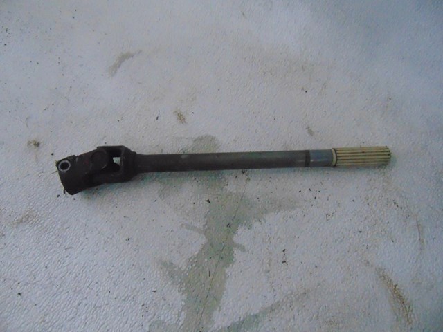2010 Audi S4 Steering Column Shaft with Knuckle