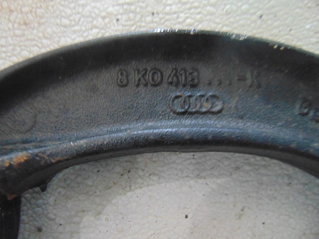 2010 Audi S4 RH Front Strut Bracket Control Arm 8K0 413-See Description