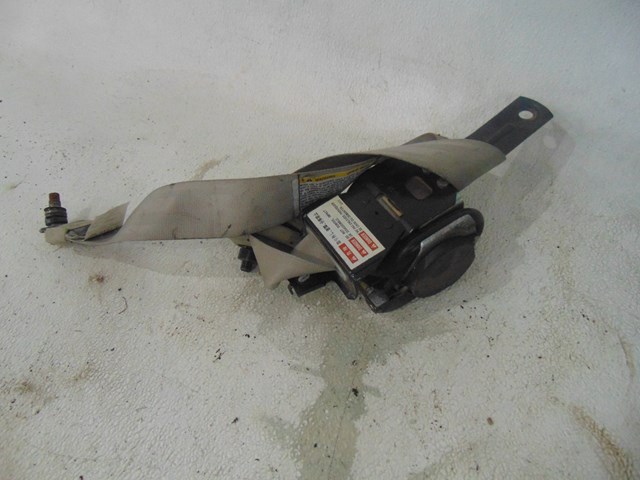 2003 Infiniti M45 Front RH Passenger Seat Belt