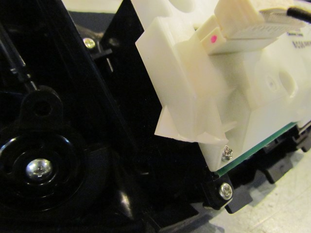 2008 Infiniti G37 Navigation Panel And Control Module 28395 JK55B Damaged Tabs