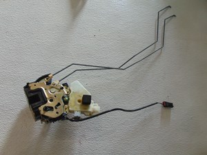 2003 Infiniti M45 Rear LH Driver Door Lock Actuator