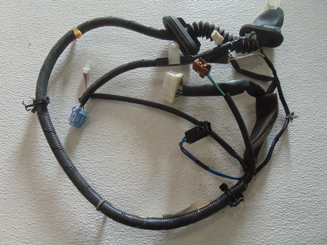 2003 Infiniti M45 Rear LH Driver Door Wiring 24126 CR900