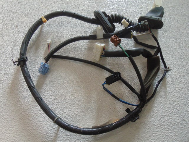 2003 Infiniti M45 Rear LH Driver Door Wiring 24126 CR900