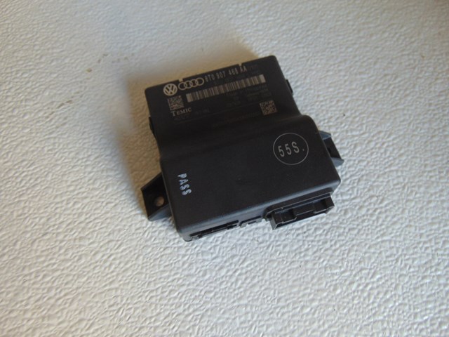 2010 Audi S4 Gateway Control Module 8T0 907 468 AA