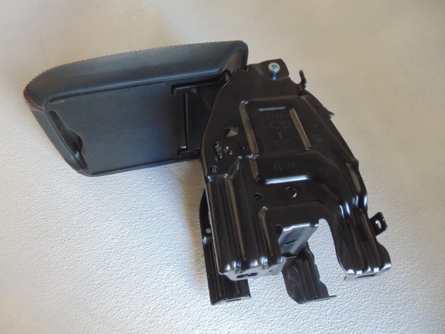 2010 Audi S4 Sport Center Armrest w/Bracket 8K0 864 283