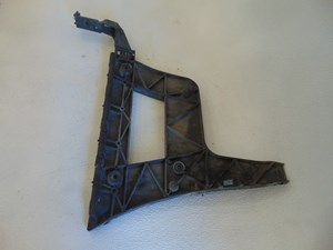 2010 Audi S4 Rear RH Passenger Bumper Bracket