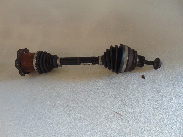 2010 Audi S4 Front RH Passenger Axle 