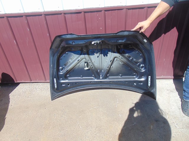 2003 Infiniti M45 Trunk Lid (See details)
