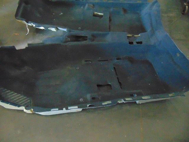 2010 Audi S4 Interior Carpet Bleimish/missing fibers- see photos
