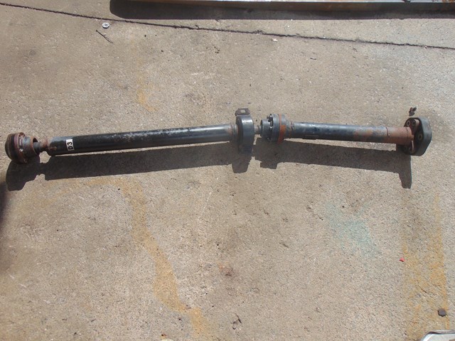 2003 Infiniti M45 Rear Driveshaft