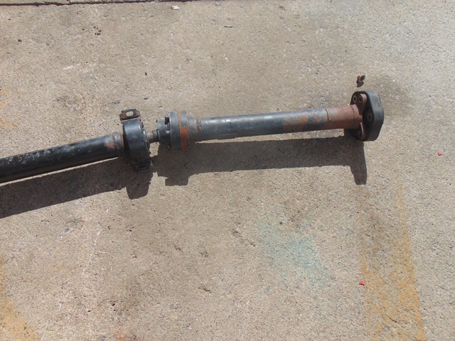 2003 Infiniti M45 Rear Driveshaft