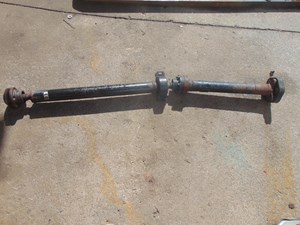 2003 Infiniti M45 Rear Driveshaft