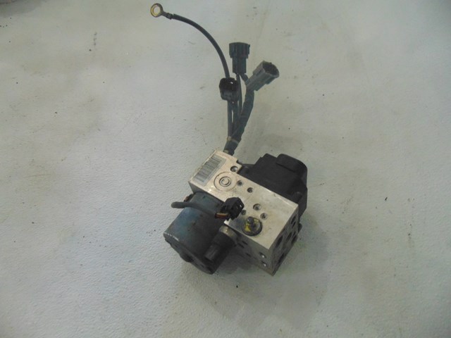 2003 2004 Infiniti M45 ABS Pump 47600 CR900