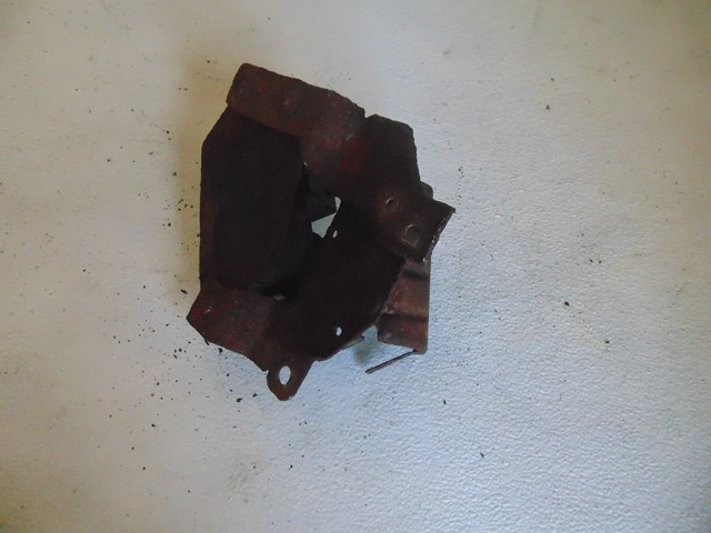 2003 2004 Infiniti M45 Exhaust Cut Out--Bracket is Junk