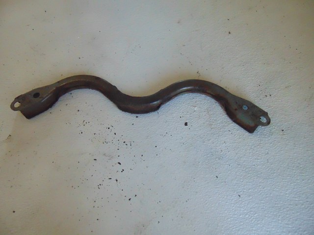 2003 2004 Infiniti M45 Rear Tunnel Brace