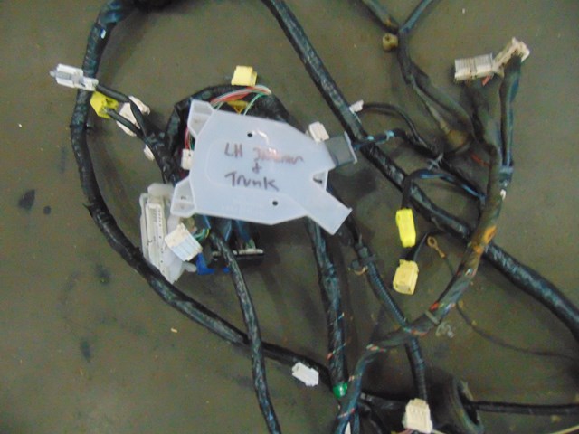 2003 Infiniti M45 LH Driver Body Wire Harness 24017 CR900