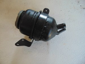 2010 Audi S4 Power Steering Fluid Reservoir