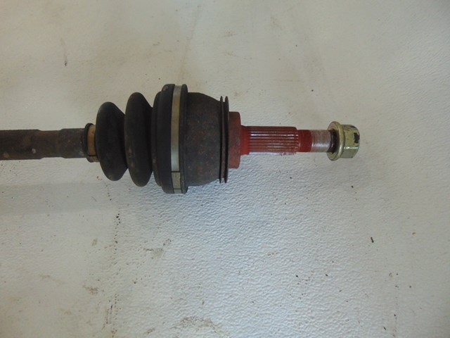 2003 Infiniti M45 Rear RH Passenger Axle