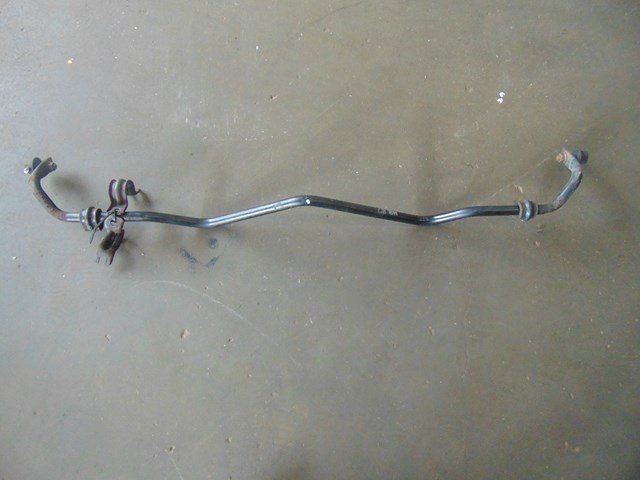 2003 Infiniti M45 Rear Sway Bar