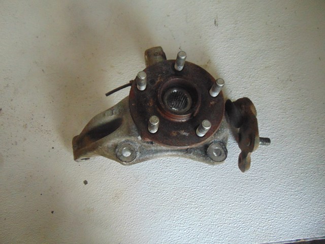 2007 Toyota Prius Front LH Driver Spindle