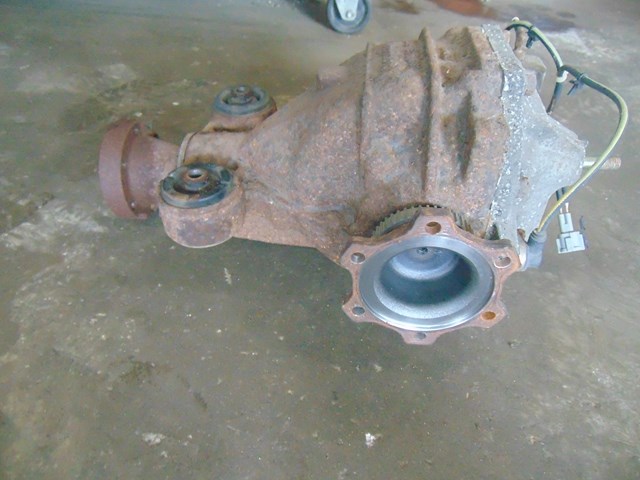 2003 Infiniti M45 Rear Differential Auto Trans Open Diff