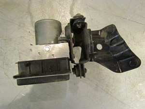 2008 Infiniti G37 ABS Pump