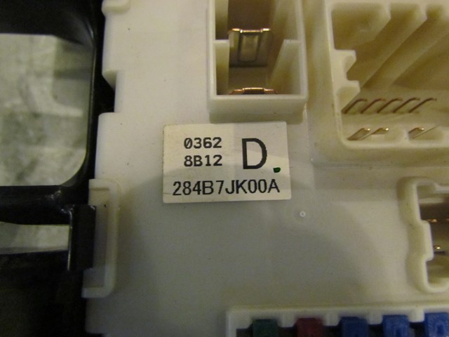 2008 Infiniti G37 IPDM Fuse Box 284B7JK00A