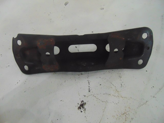 2003 Infiniti M45 Transmission Bracket Transmission Mount