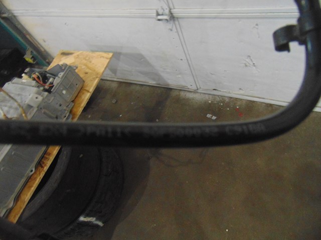 2005 Land Rover LR3 Vacuum Line SQF500032