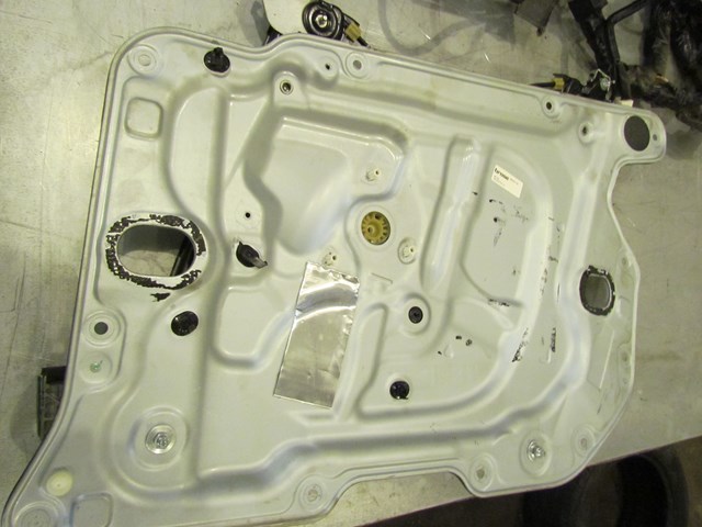 2008 Infiniti G37 Coupe RH Passenger Window Regulator Assy