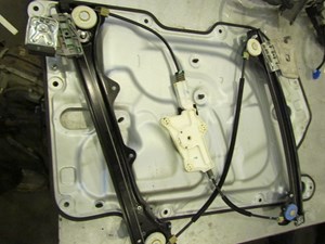 2008 Infiniti G37 Coupe RH Passenger Window Regulator Assy