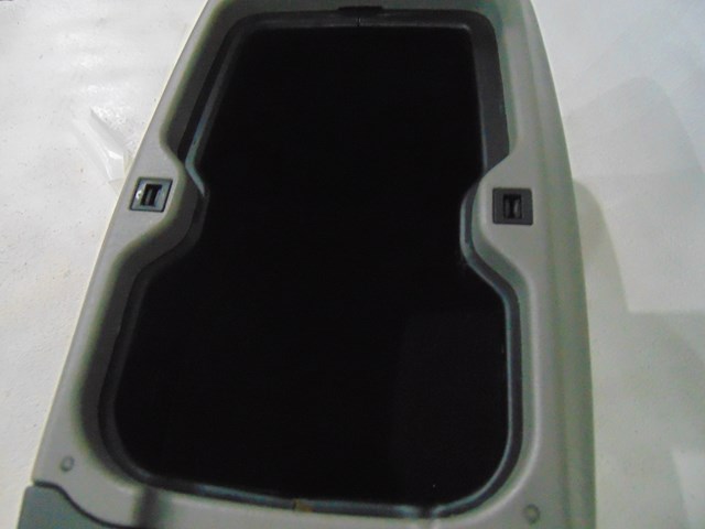 2000 Ford Excursion Center Console