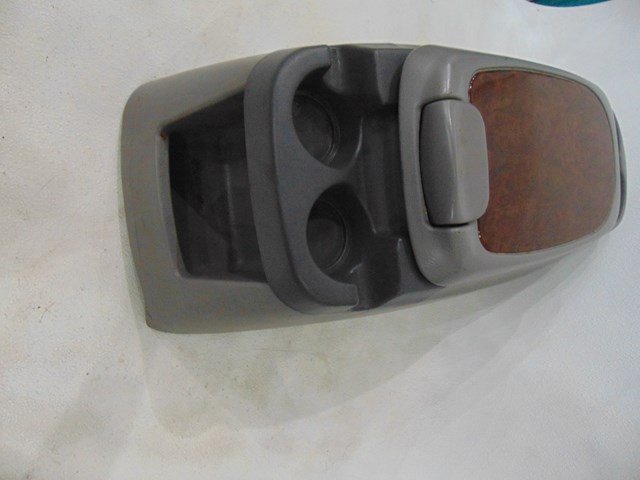2000 Ford Excursion Center Console