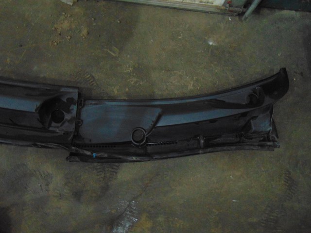 2007 Toyota Prius Wiper Cowl RH & LH w/Seal 