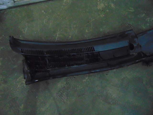 2007 Toyota Prius Wiper Cowl RH & LH w/Seal 