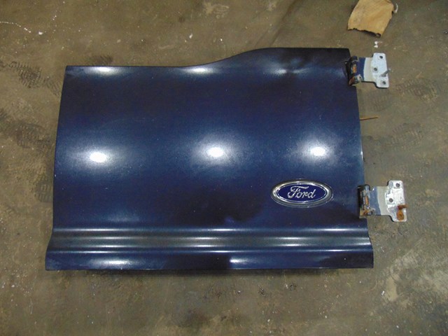 2000 Ford Excursion Rear RH Passenger Barn Door Hatch Tailgate